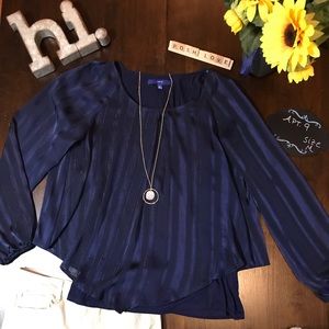 💕 Apt. 9 Layered Flowy Top - Medium - EUC